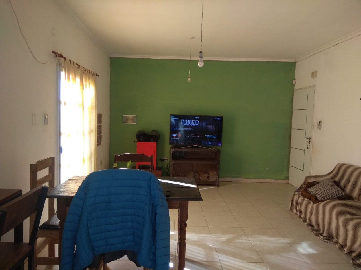 CASA EN VENTA!! AMPLIO TERRENO EN ZONA CHURRUARIN!