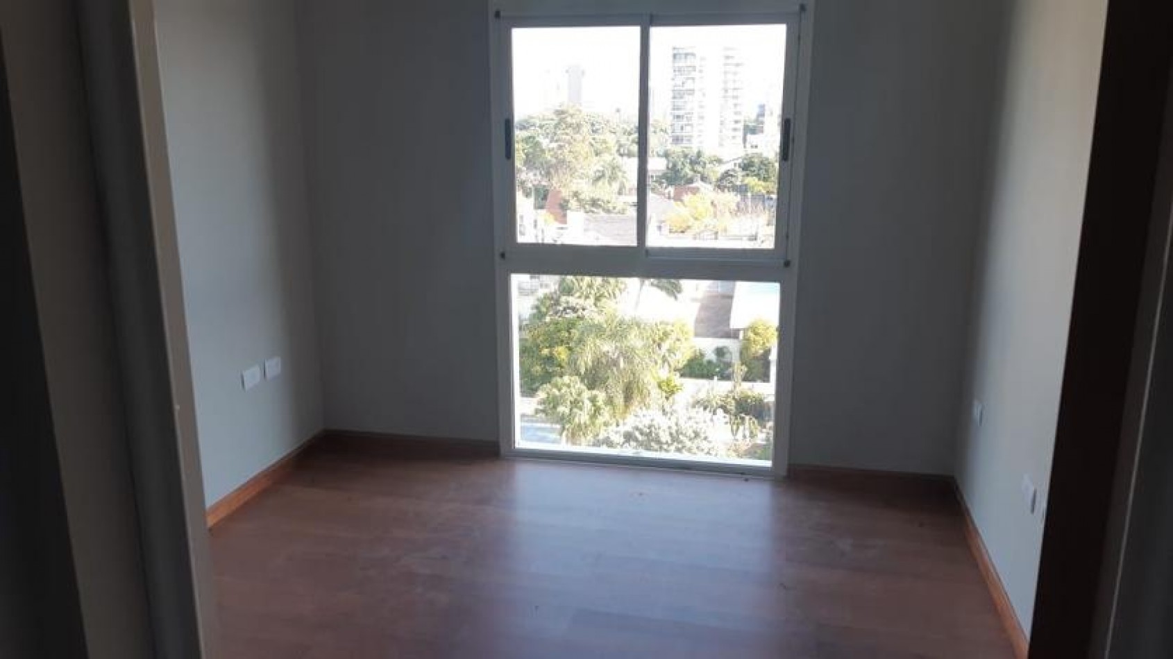 EN VENTA- EXCELENTE DEPARTAMENTO ZONA PARQUE URQUIZA