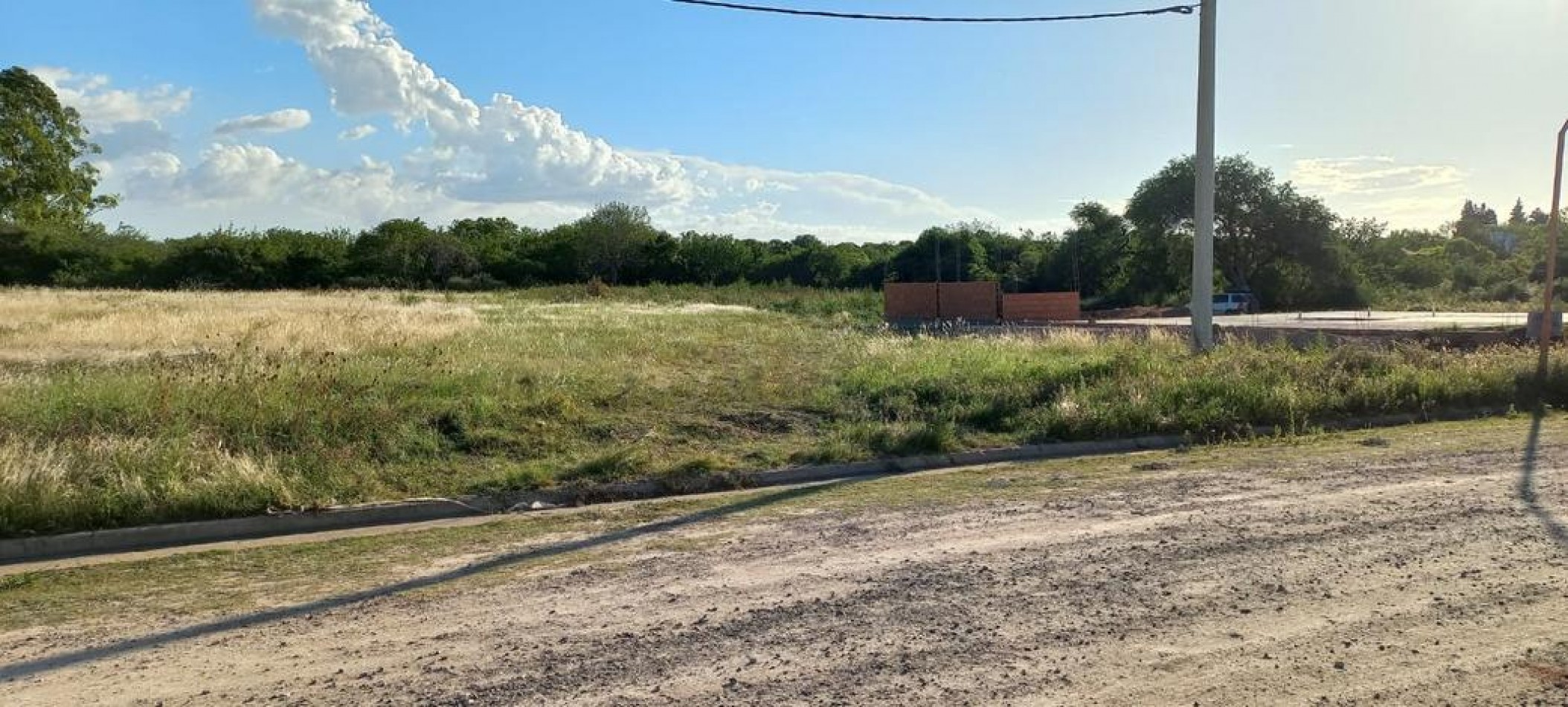 EN VENTA- TERRENO EN OAIS 4