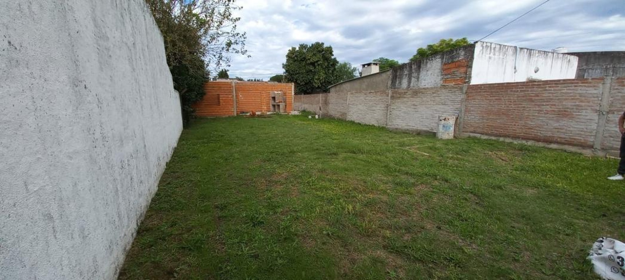 EN VENTA- LOTE + CONSTRUCCION A TERMINAR EN SAN BENITO