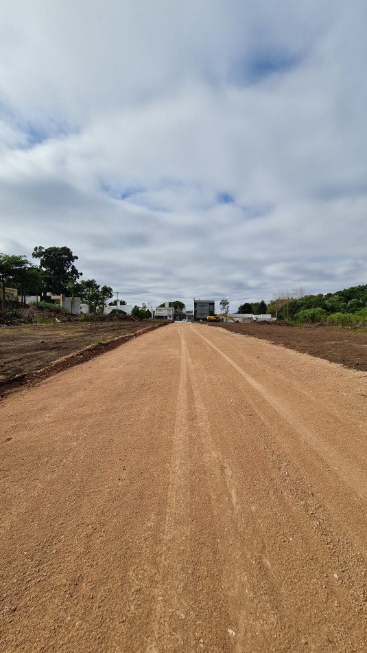 EN VENTA- HERMOSO TERRENO EN BARRIO PARACAO A METROS DE LEBENSOHN Y BAEZ