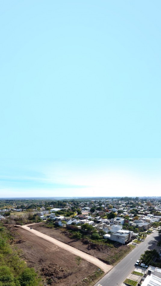 EN VENTA- HERMOSO TERRENO EN BARRIO PARACAO A METROS DE LEBENSOHN Y BAEZ