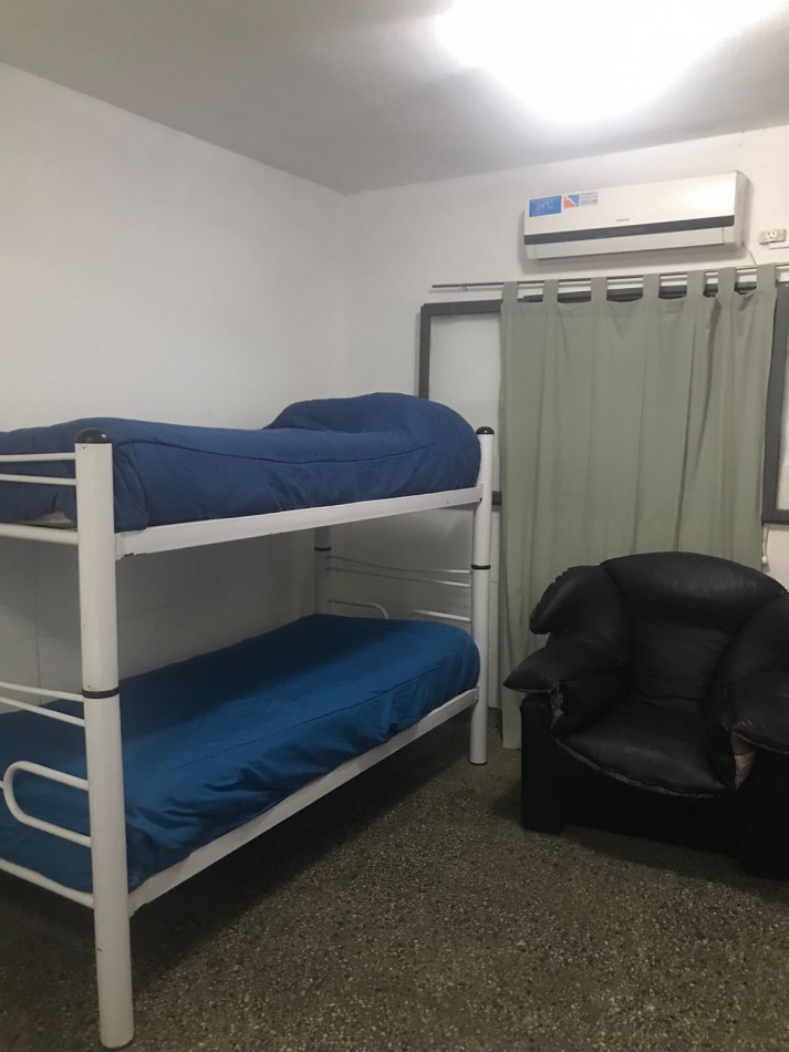 EN ALQUILER- DEPARTAMENTO CENTRICO AMUEBLADO COMPLETAMENTE.