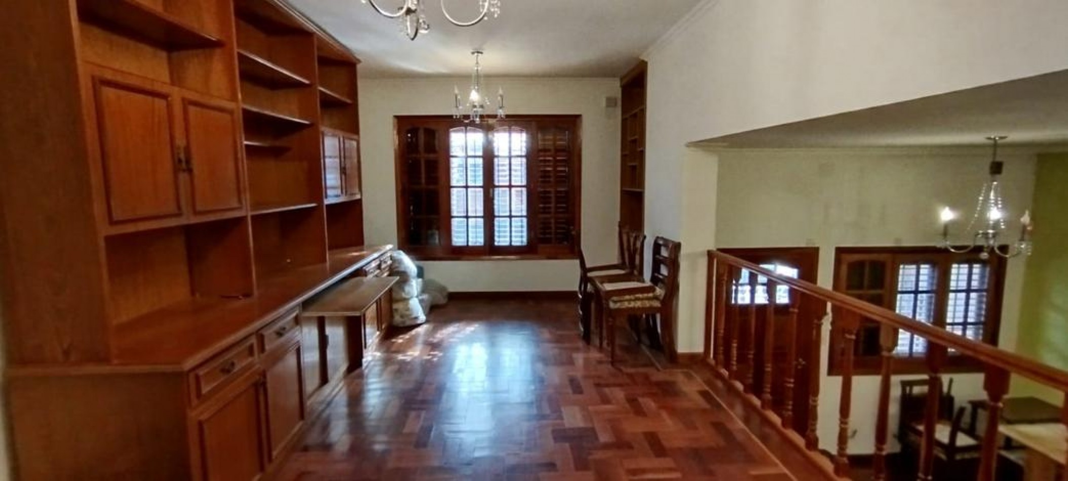 EN VENTA- HERMOSA PROPIEDAD SOBRE CALLE URQUIZA