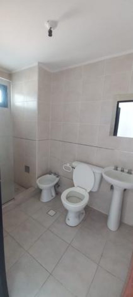 EN ALQUILER - DEPARTAMENTO EN ORO VERDE