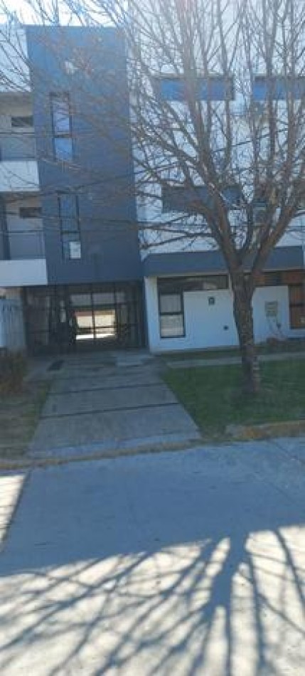 EN ALQUILER - DEPARTAMENTO EN ORO VERDE