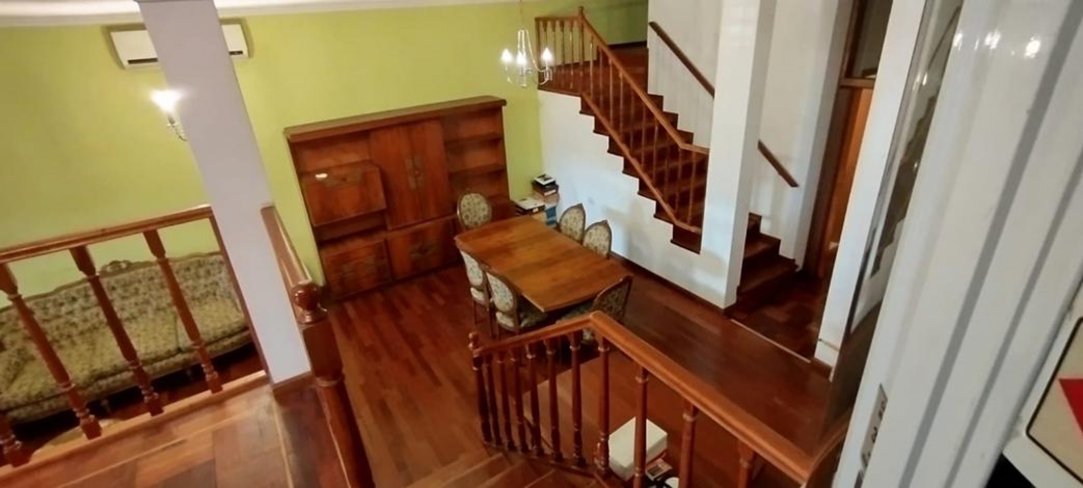 EN VENTA- CASA APTA CREDITO SOBRE CALLE URQUIZA