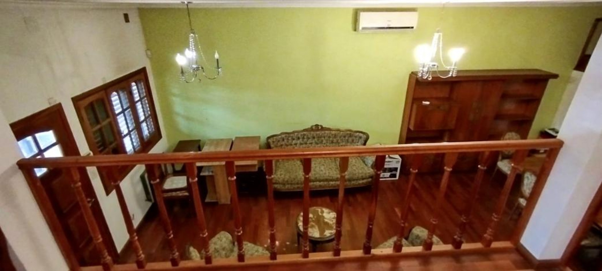 EN VENTA- CASA APTA CREDITO SOBRE CALLE URQUIZA