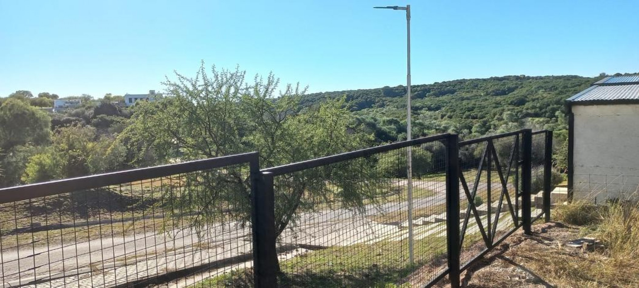 EN VENTA- IMPORTANTE CASA A TERMINAR EN PUERTO BARRANCAS