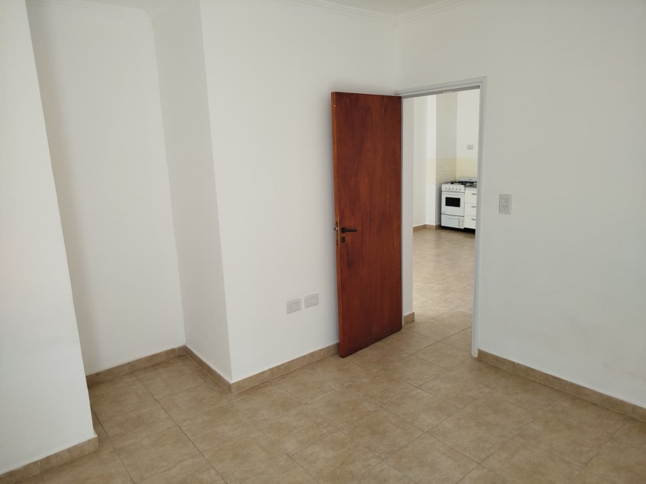 EN ALQUILER- DEPARTAMENTO DE 1 HABITACION EN ORO VERDE