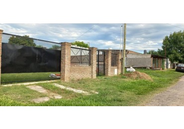 EN VENTA- LOTE + CONSTRUCCION A TERMINAR EN SAN BENITO