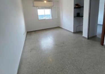 EN ALQUILER- DEPARTAMENTO SOBRE CALLE MEXICO